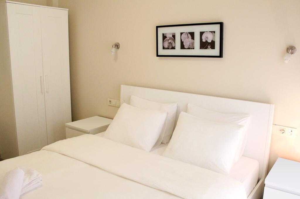 Nemrut Bay Otel Yenifoca Kamer foto