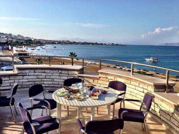 Nemrut Bay Otel Yenifoca Buitenkant foto