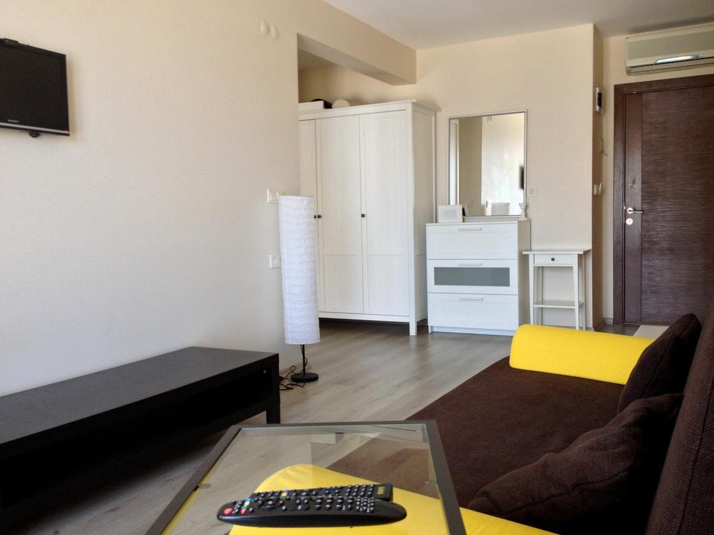 Nemrut Bay Otel Yenifoca Kamer foto